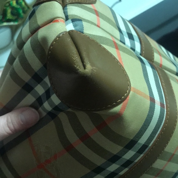 AUTHENTIC VINTAGE BURBERRY TOTE - Picture 9 of 16